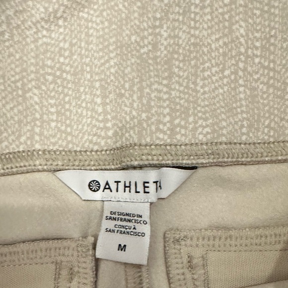 Athleta Delancey Skyline Textures Tight Sz M - Picture 5 of 7